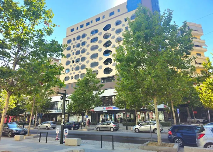 Flori Center